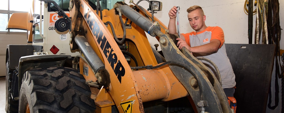 Baggerfahrer im Schotterwerk (m/w/d), 2. Bild